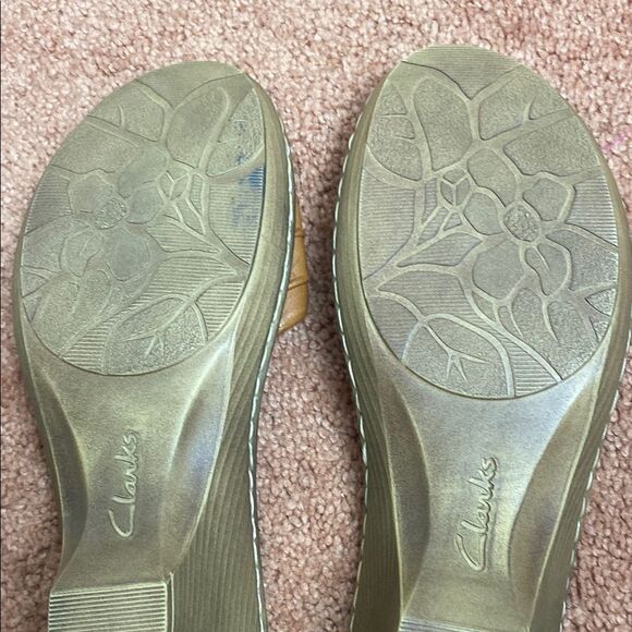 Clarks Artisan Comfort Wedge Brown Leather Shoes Sandals Size 8 - Picture 11 of 11